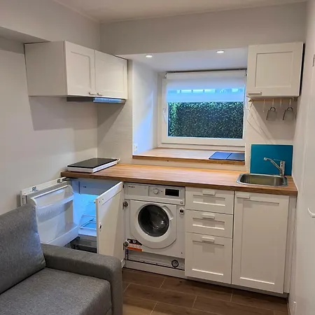 Cozy With Private Entrance In The Center Reval